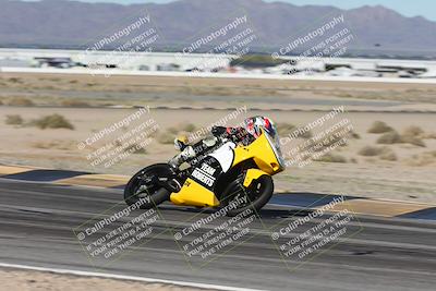 media/Jan-15-2026-Racers Edge (Thu) [[dfebeb70ab]]/2-A Group/Session 2 Turn 11 Side/